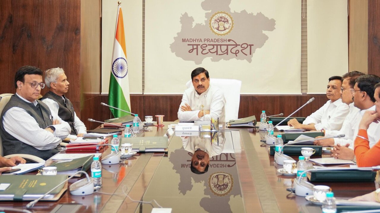 निवेश को मिली रफ्तार: 12 इकाइयों की स्वीकृति से 12 हजार रोजगार के अवसर