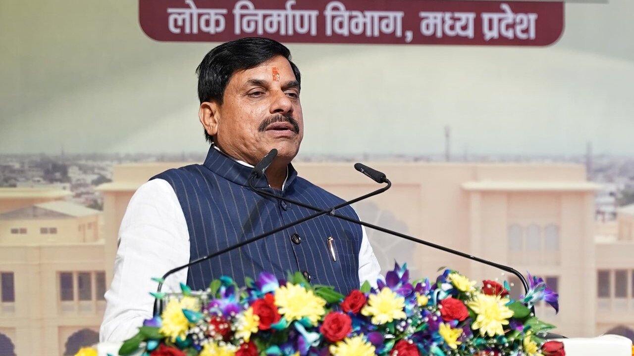 राजा भोज की समृद्ध निर्माण परंपरा, हमें प्रकृति के साथ संतुलित विकास की प्रेरणा देती है। इसी सोच के साथ प्रदेश में ग्रीन बिल्डिंग तकनीक को बढ़ावा दिया जा रहा है...