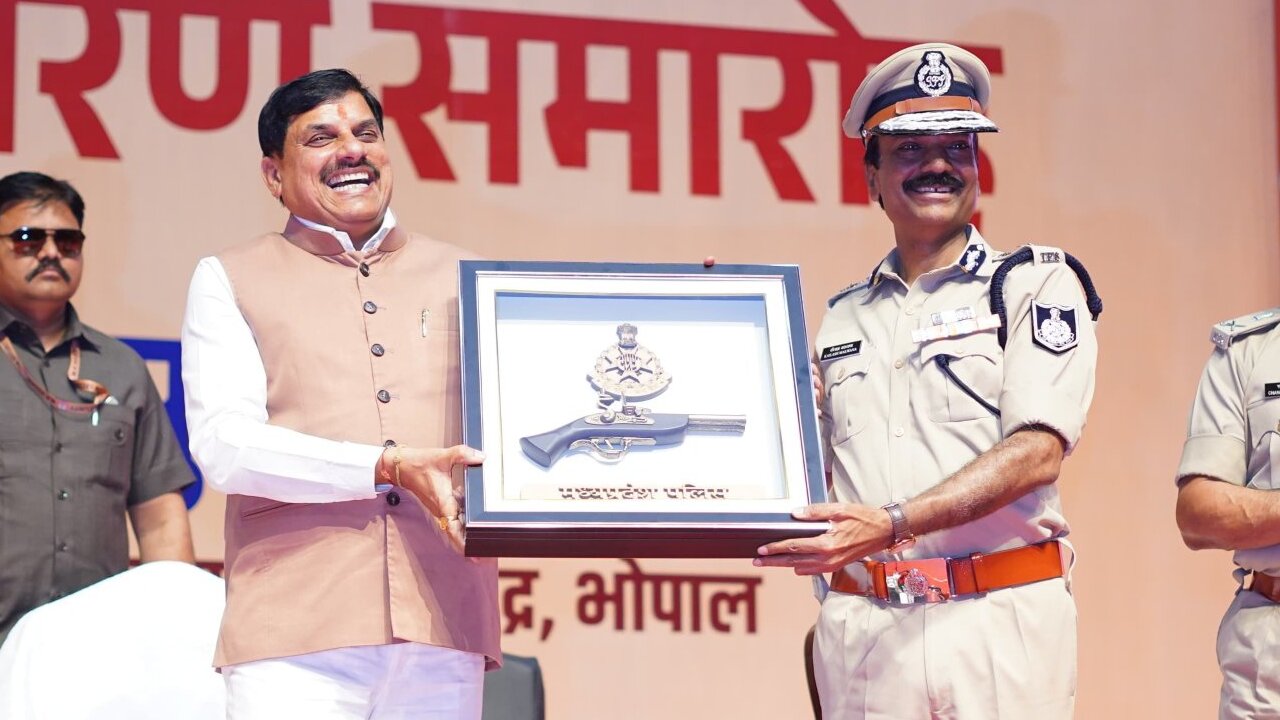 भोपाल में के.एफ. रुस्तमजी पुरस्कार समारोह: 101 पुलिस अधिकारी सम्मानित, पुरस्कार राशि दोगुनी